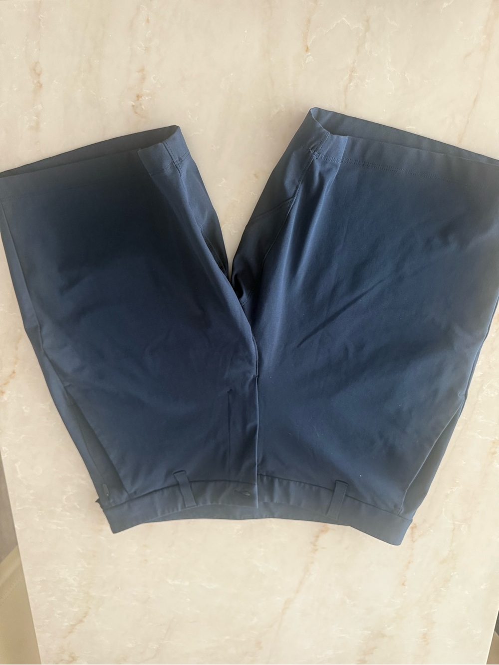 lululemon athletica Men's Dark Navy Flat-Front Shorts